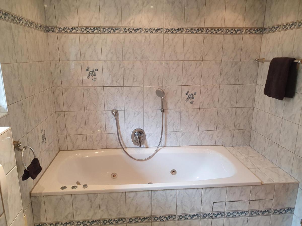 Ferienwohnung Belu เวลเดน อัม เวิร์ทเทอร์ซี ภายนอก รูปภาพ